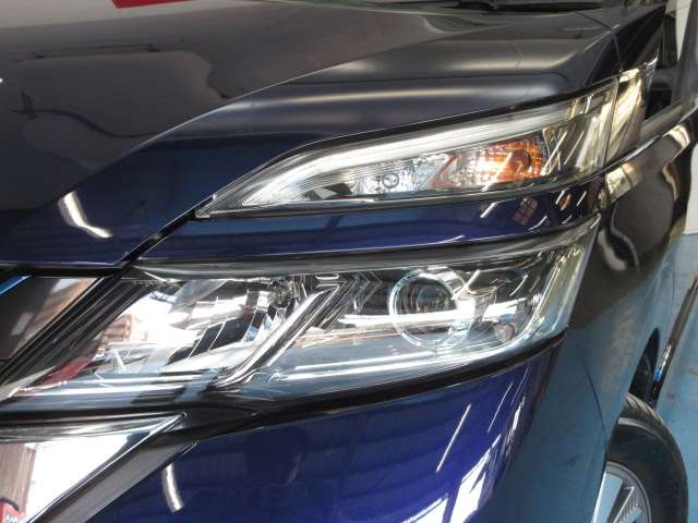 日産 セレナ １．２ Ｅ－ＰＯＷＥＲ ハイウェイスター Ｖ R1年 (九州・沖縄) 99