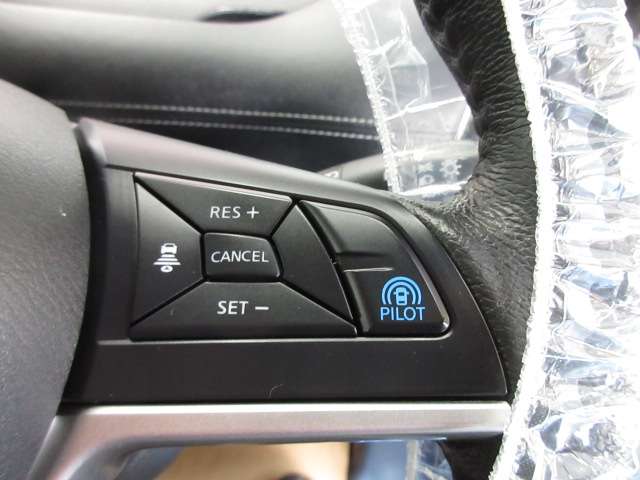 日産 セレナ １．２ Ｅ－ＰＯＷＥＲ ハイウェイスター Ｖ R1年 (九州・沖縄) 99