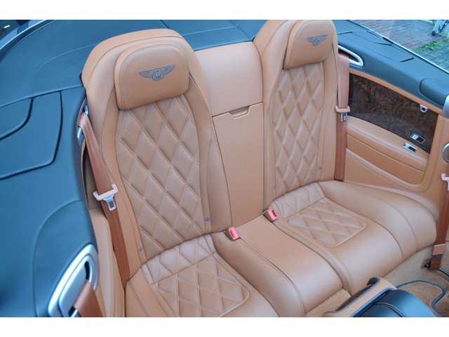 ベントレー コンチネンタルＧＴコンバーチブル ６．０ ４ＷＤ H27年 (関東) 99