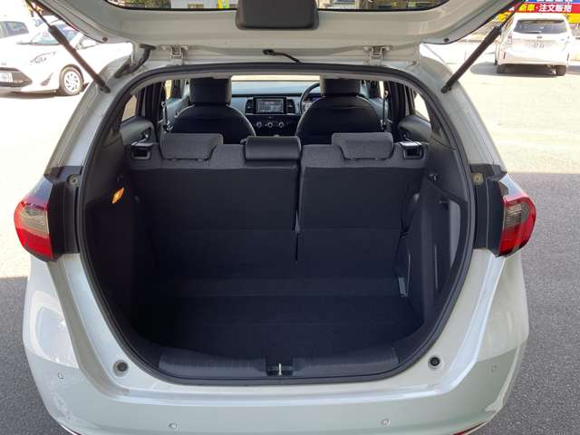 ホンダ フィット　ハイブリッド １．５ Ｅ：ＨＥＶ ホーム R3年 (東北) 99