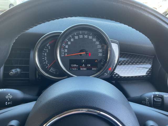 ミニ ミニ クーパーＳ ３ドア ＤＣＴ R1年 (東北) 99