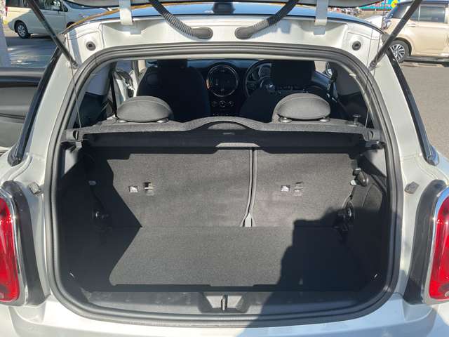 ミニ ミニ クーパーＳ ３ドア ＤＣＴ R1年 (東北) 99