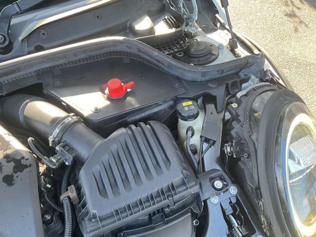 ミニ ミニ クーパーＳ ３ドア ＤＣＴ R1年 (東北) 99