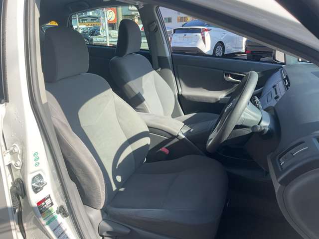 トヨタ プリウス １．８ Ｓ H22年 (東北) 99