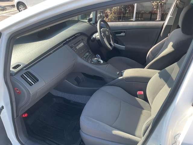 トヨタ プリウス １．８ Ｓ H22年 (東北) 99