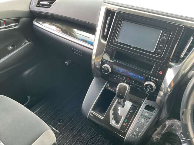 トヨタ アルファード ２．５ Ｓ H28年 (東北) 99