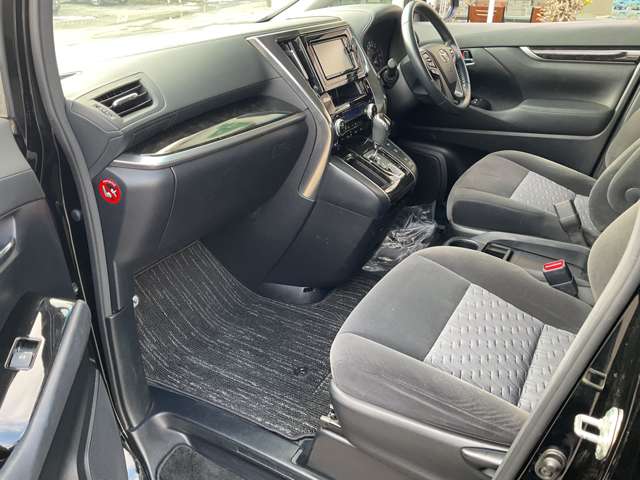 トヨタ アルファード ２．５ Ｓ H28年 (東北) 99