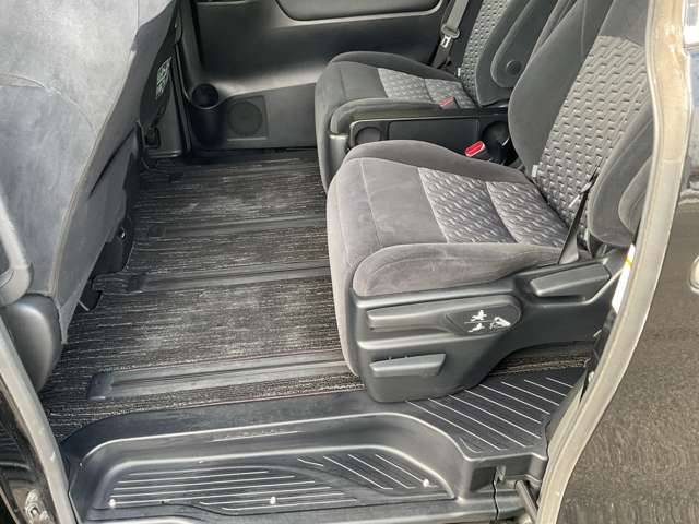 トヨタ アルファード ２．５ Ｓ H28年 (東北) 99