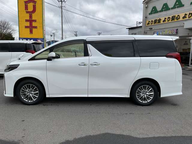 トヨタ アルファード　ハイブリッド ハイブリッド ２．５ Ｓ タイプゴールドＩＩＩ Ｅ－ＦＯＵＲ ４ＷＤ R4年 (東北) 99