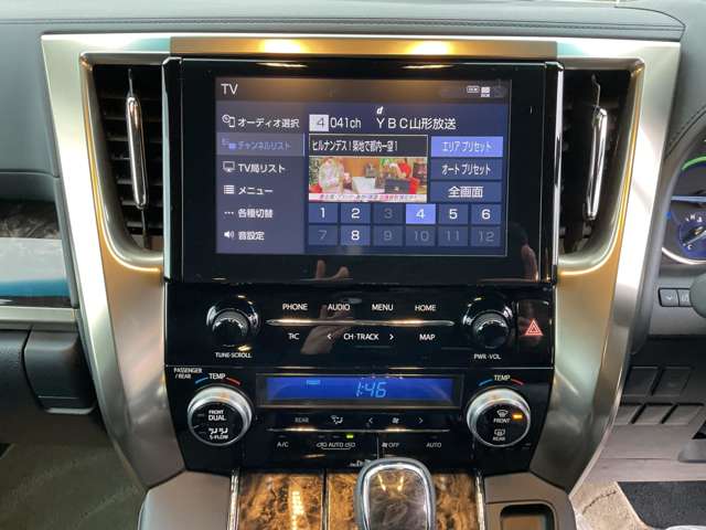 トヨタ アルファード　ハイブリッド ハイブリッド ２．５ Ｓ タイプゴールドＩＩＩ Ｅ－ＦＯＵＲ ４ＷＤ R4年 (東北) 99