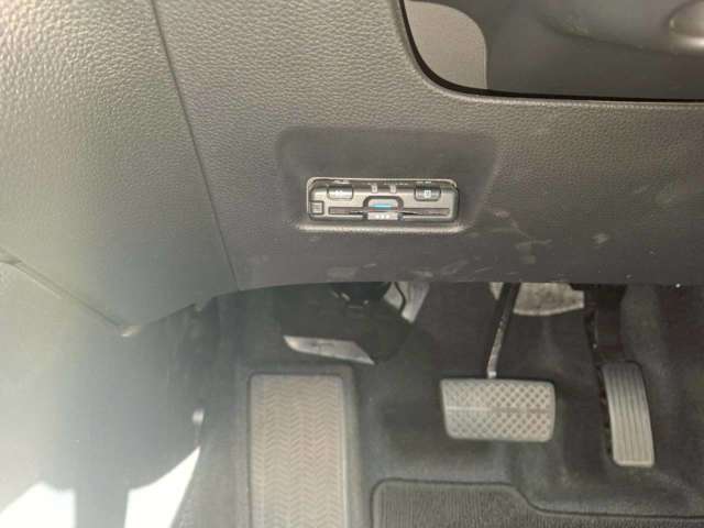 ホンダ フィット １．３ クロスター R2年 (甲信越・北陸) 99