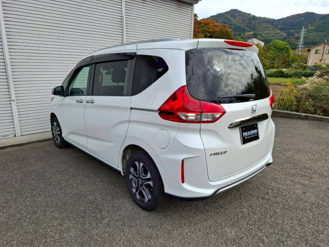 ホンダ フリード １．５ クロスター ホンダセンシング ４ＷＤ R2年 (甲信越・北陸) 99