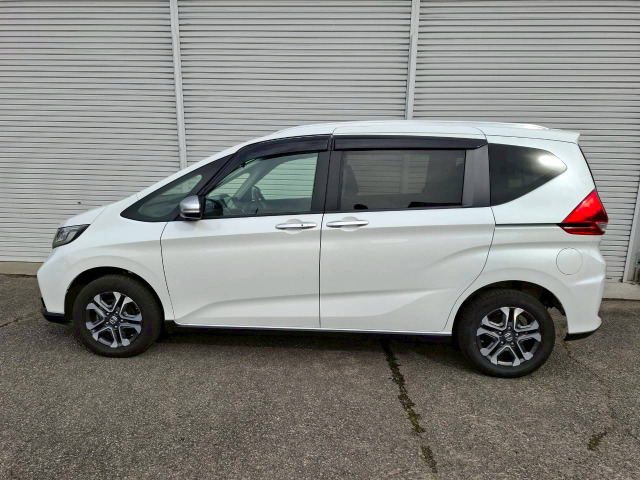 ホンダ フリード １．５ クロスター ホンダセンシング ４ＷＤ R2年 (甲信越・北陸) 99