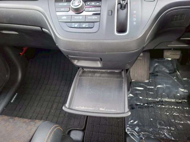 ホンダ フリード １．５ クロスター ホンダセンシング ４ＷＤ R2年 (甲信越・北陸) 99