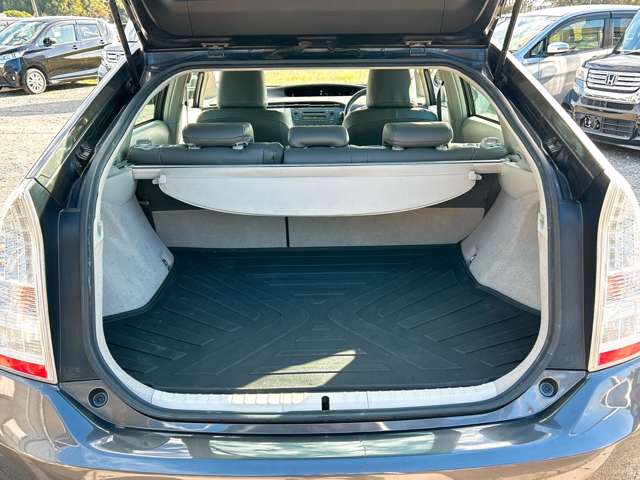 トヨタ プリウス １．８ Ｓ ＬＥＤエディション H23年 (九州・沖縄) 99