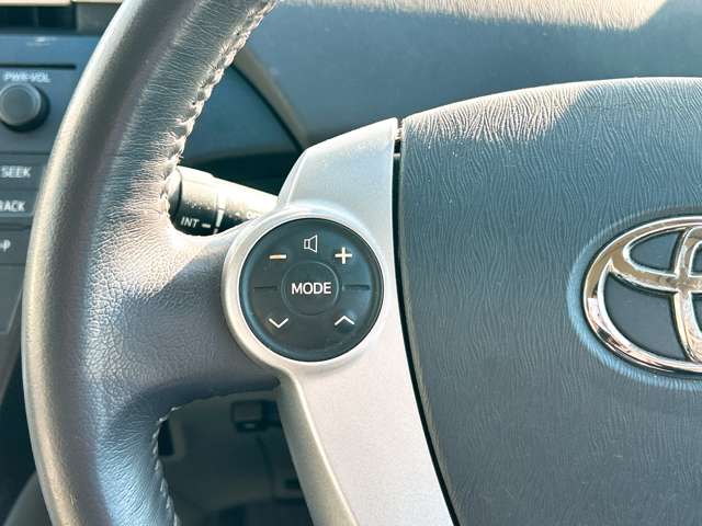 トヨタ プリウス １．８ Ｓ ＬＥＤエディション H23年 (九州・沖縄) 99