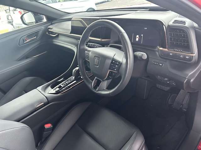 トヨタ クラウン　スポーツ　ハイブリッド ２．５ Ｚ Ｅ－ＦＯＵＲ ４ＷＤ R5年 (東海) 99