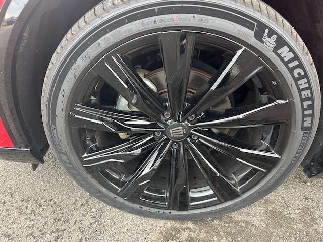 トヨタ クラウン　スポーツ　ハイブリッド ２．５ Ｚ Ｅ－ＦＯＵＲ ４ＷＤ R5年 (東海) 99