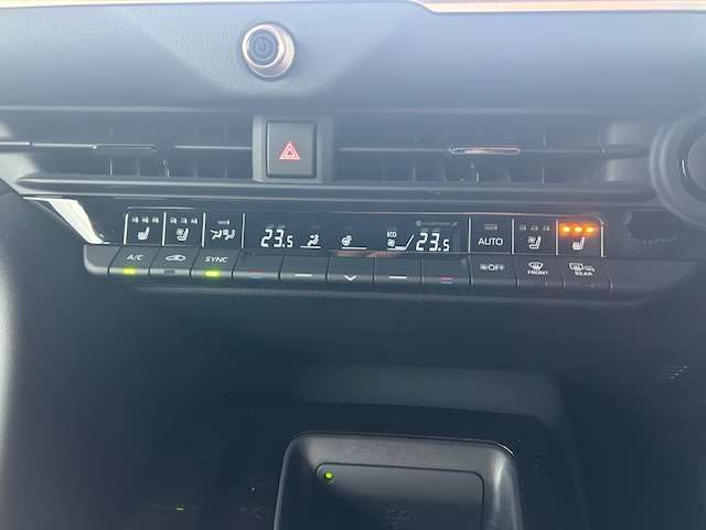 トヨタ クラウン　スポーツ　ハイブリッド ２．５ Ｚ Ｅ－ＦＯＵＲ ４ＷＤ R5年 (東海) 99