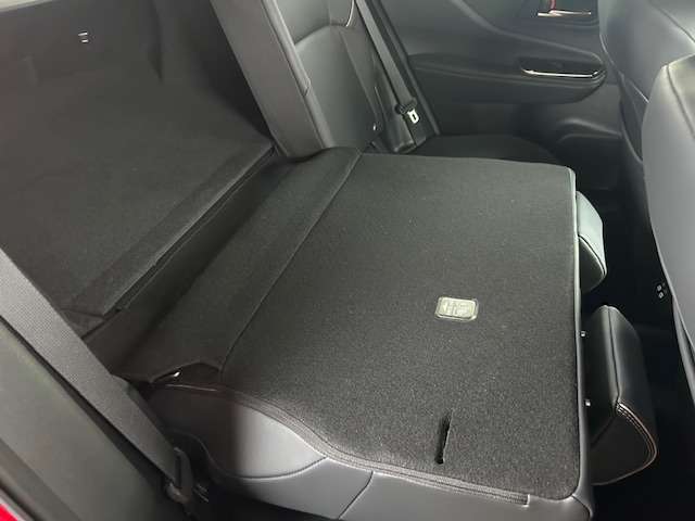 トヨタ クラウン　スポーツ　ハイブリッド ２．５ Ｚ Ｅ－ＦＯＵＲ ４ＷＤ R5年 (東海) 99