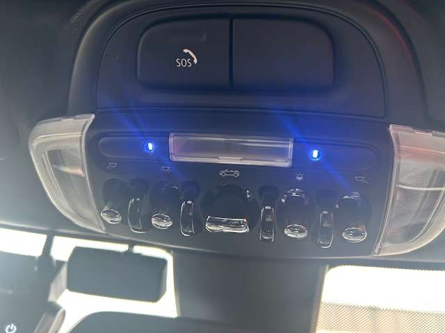 ミニ ミニコンバーチブル ジョン・クーパー・ワークス R3年 (東海) 99