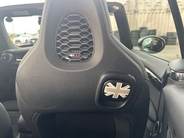 ミニ ミニコンバーチブル ジョン・クーパー・ワークス R3年 (東海) 99