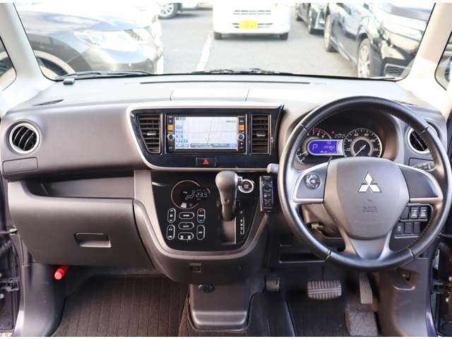 三菱 ｅＫスペース ６６０ カスタム Ｔ H26年 (中国) 99