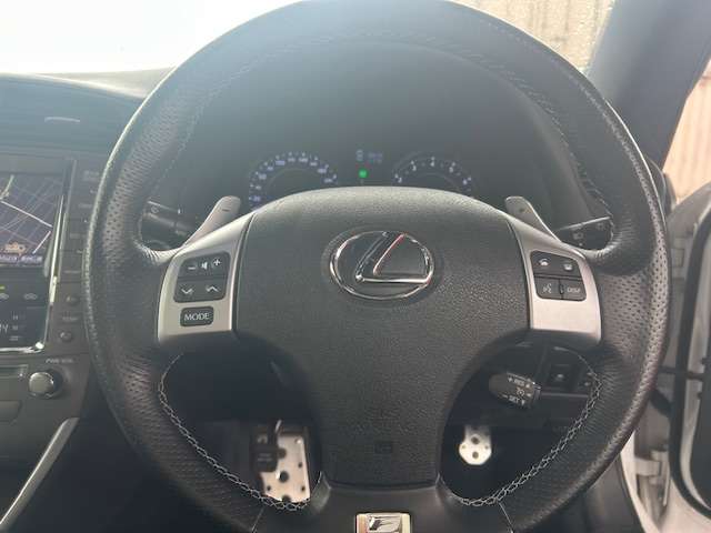 レクサス ＩＳコンバーチブル ２５０Ｃ Ｆスポーツ H26年 (東海) 99