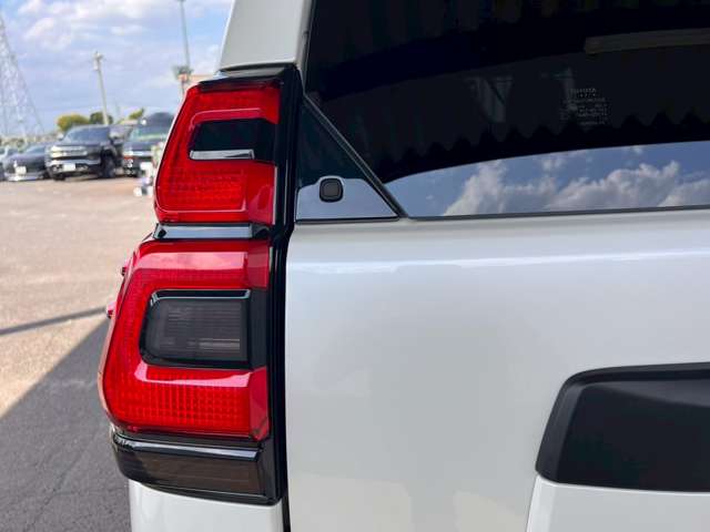 トヨタ ランドクルーザープラド ２．７ ＴＸ Ｌパッケージ マットブラック エディション ４ＷＤ R5年 (東海) 99