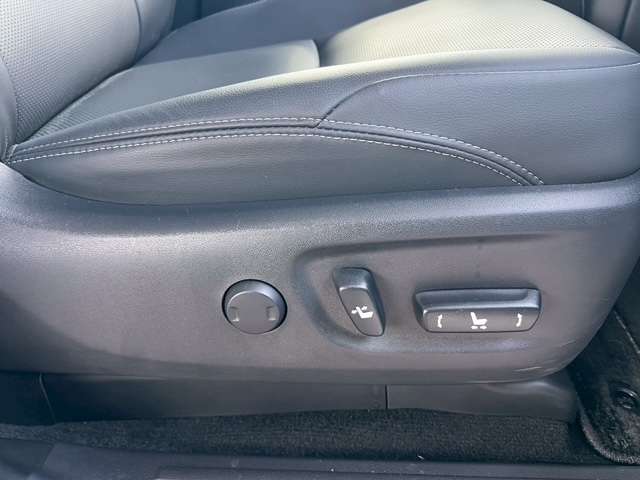 トヨタ ランドクルーザープラド ２．７ ＴＸ Ｌパッケージ マットブラック エディション ４ＷＤ R5年 (東海) 99