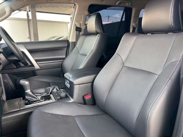 トヨタ ランドクルーザープラド ２．７ ＴＸ Ｌパッケージ マットブラック エディション ４ＷＤ R5年 (東海) 99