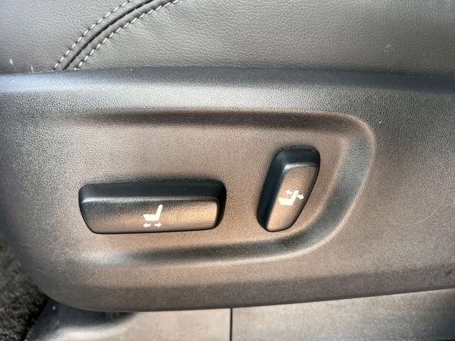 トヨタ ランドクルーザープラド ２．７ ＴＸ Ｌパッケージ マットブラック エディション ４ＷＤ R5年 (東海) 99