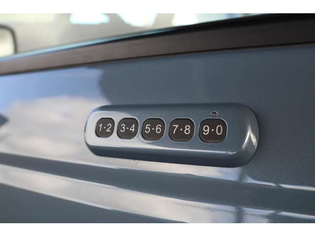 フォード ブロンコ ラプター R5年 (東海) 99