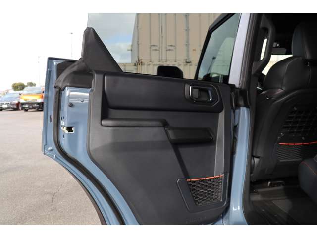 フォード ブロンコ ラプター R5年 (東海) 99