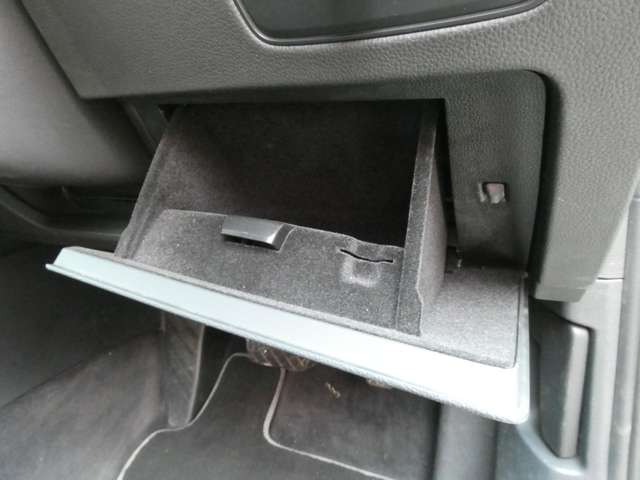 フォルクスワーゲン パサートヴァリアント ＴＤＩ エレガンスライン ディーゼルターボ H30年 (関東) 99