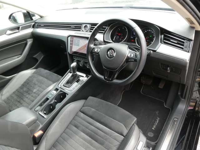 フォルクスワーゲン パサートヴァリアント ＴＤＩ エレガンスライン ディーゼルターボ H30年 (関東) 99