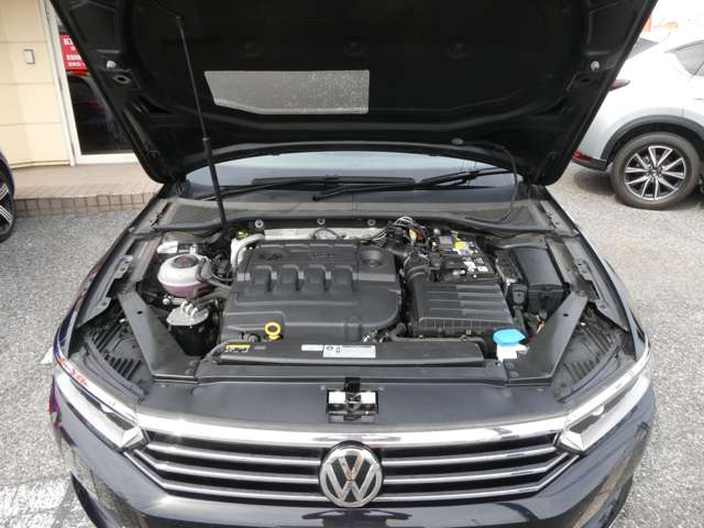 フォルクスワーゲン パサートヴァリアント ＴＤＩ エレガンスライン ディーゼルターボ H30年 (関東) 99