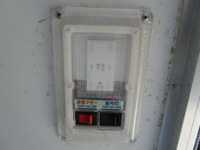 スズキ キャリイトラック ６６０ 保冷車 両側スライドドア仕様 ４ＷＤ R2年 (関東) 99