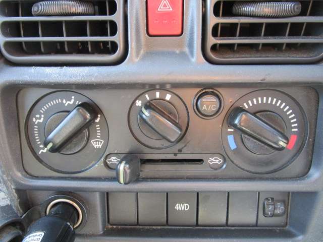 スズキ キャリイトラック ６６０ 保冷車 両側スライドドア仕様 ４ＷＤ R2年 (関東) 99