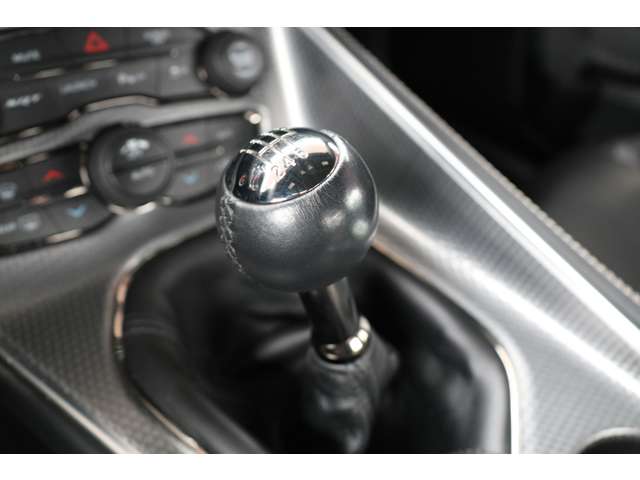 ダッジ チャレンジャー ＳＲＴ ヘルキャット R5年 (東海) 99