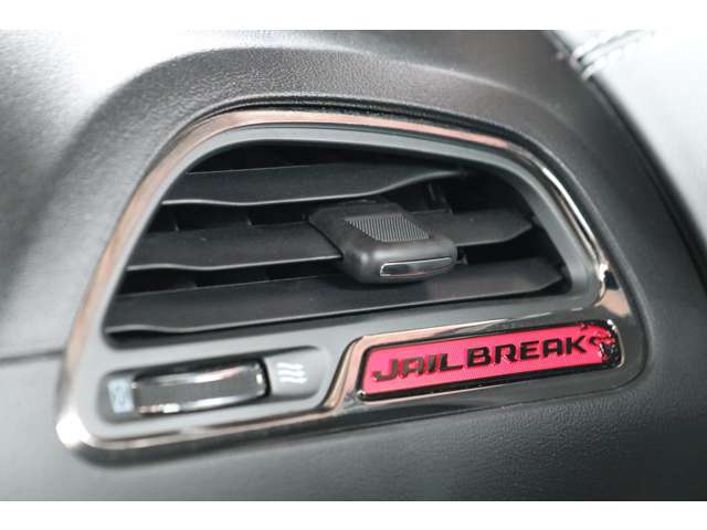 ダッジ チャレンジャー ＳＲＴ ヘルキャット R5年 (東海) 99