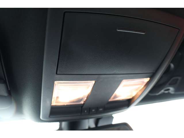 ダッジ チャレンジャー ＳＲＴ ヘルキャット R5年 (東海) 99