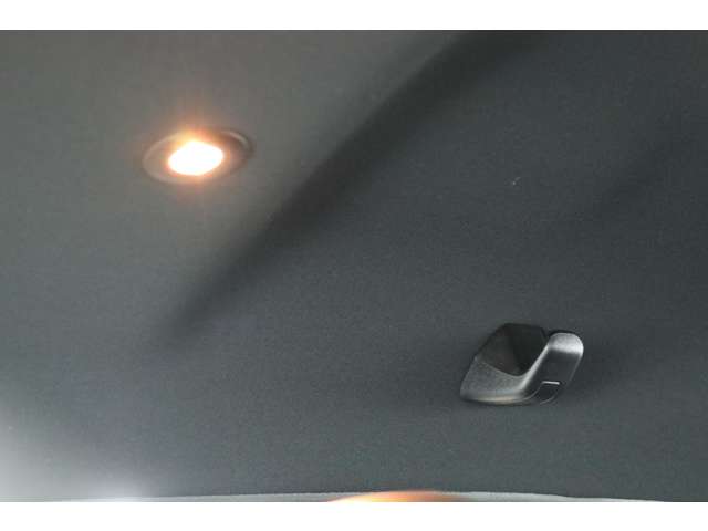 ダッジ チャレンジャー ＳＲＴ ヘルキャット R5年 (東海) 99