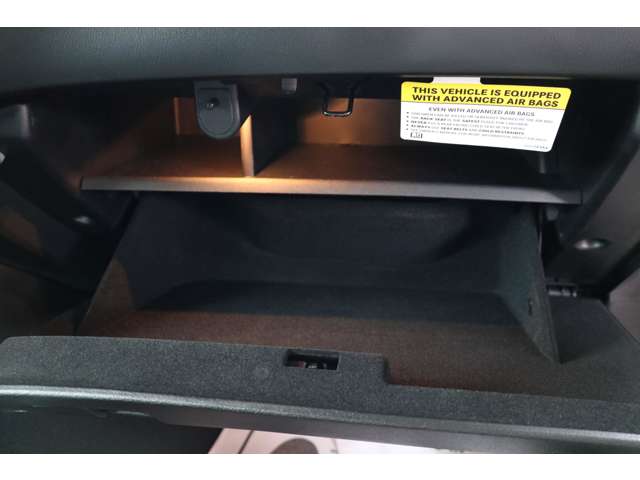 ダッジ チャレンジャー ＳＲＴ ヘルキャット R5年 (東海) 99