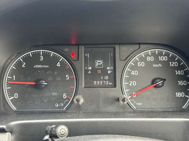 日産 ＮＶ３５０キャラバン ２．５ ＤＸ ロングボディ ディーゼルターボ ４ＷＤ R3年 (九州・沖縄) 99