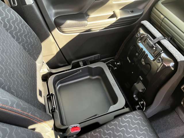 スズキ スペーシア　ギア ６６０ ギア ハイブリッド ＸＺターボ R7年 (関東) 99