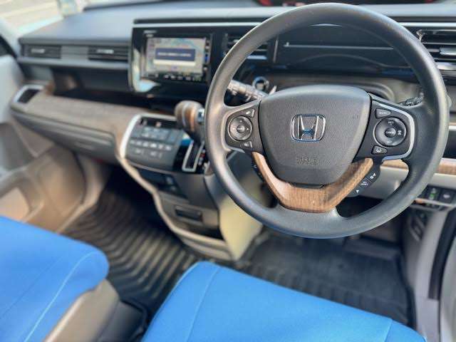 ホンダ ステップワゴン １．５ Ｇ ＥＸ ホンダ センシング ４ＷＤ R3年 (近畿) 99
