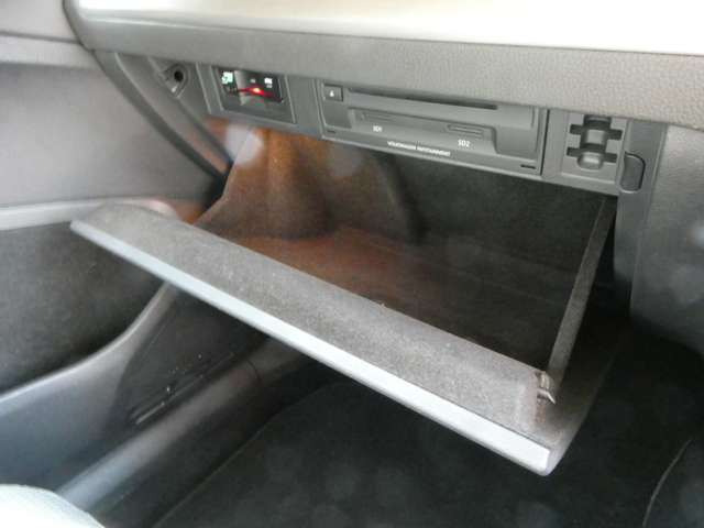 フォルクスワーゲン ゴルフヴァリアント ＴＳＩ　コンフォートライン H26年 (関東) 99