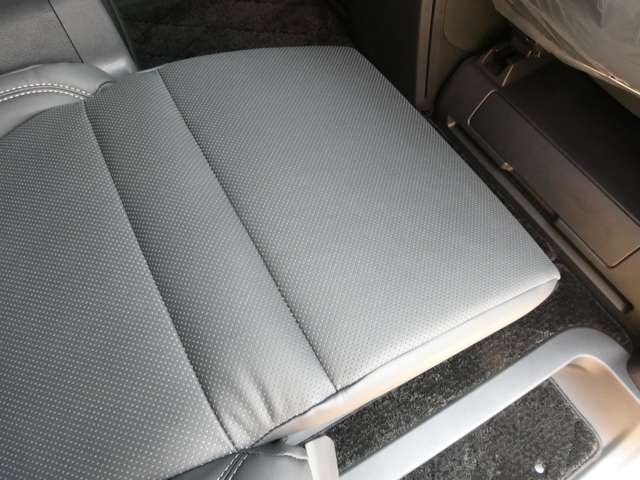 トヨタ アルファード ２．５ Ｚ R6年 (関東) 99