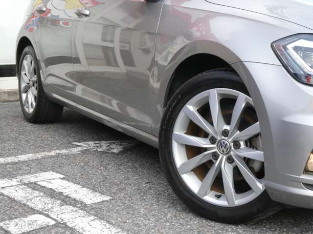 フォルクスワーゲン ゴルフ ＴＳＩ　コンフォートライン　テックエディション H30年 (関東) 99